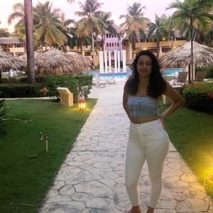 Meet your Posher, Melissa